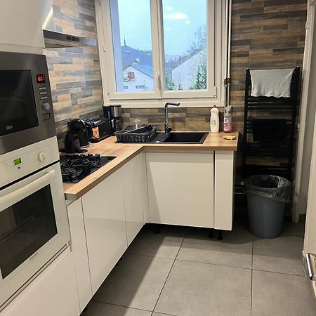 F3 Appartement 2 Chambre Un Salon Avec Wifi Saint-Jean-de-la-Ruelle 外观 照片