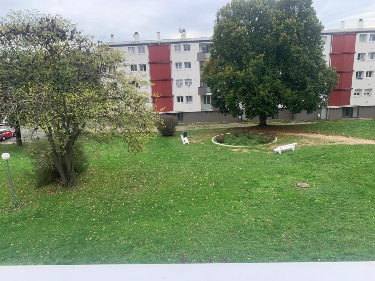 F3 Appartement 2 Chambre Un Salon Avec Wifi Saint-Jean-de-la-Ruelle 外观 照片